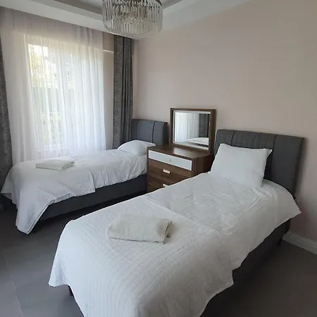 Basaran, Private With Large Heated Swimming Pool In